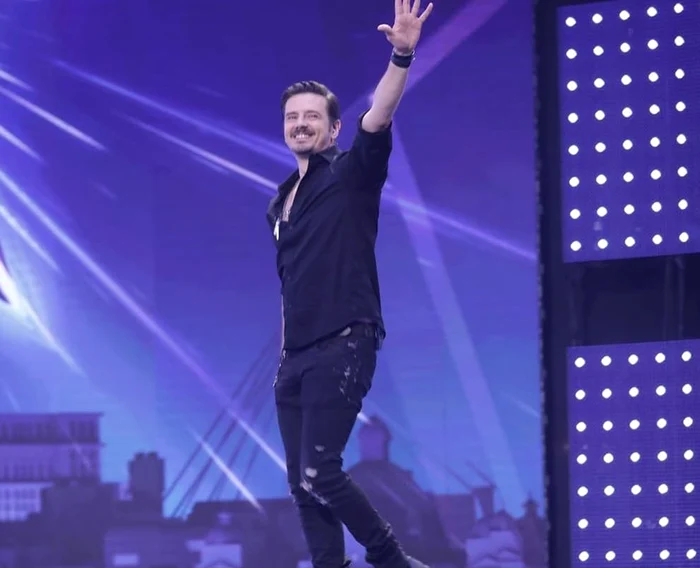 
    Mihai Petre a părăsit masa juriului emisiunii „Românii au talent”Foto: Instagram  