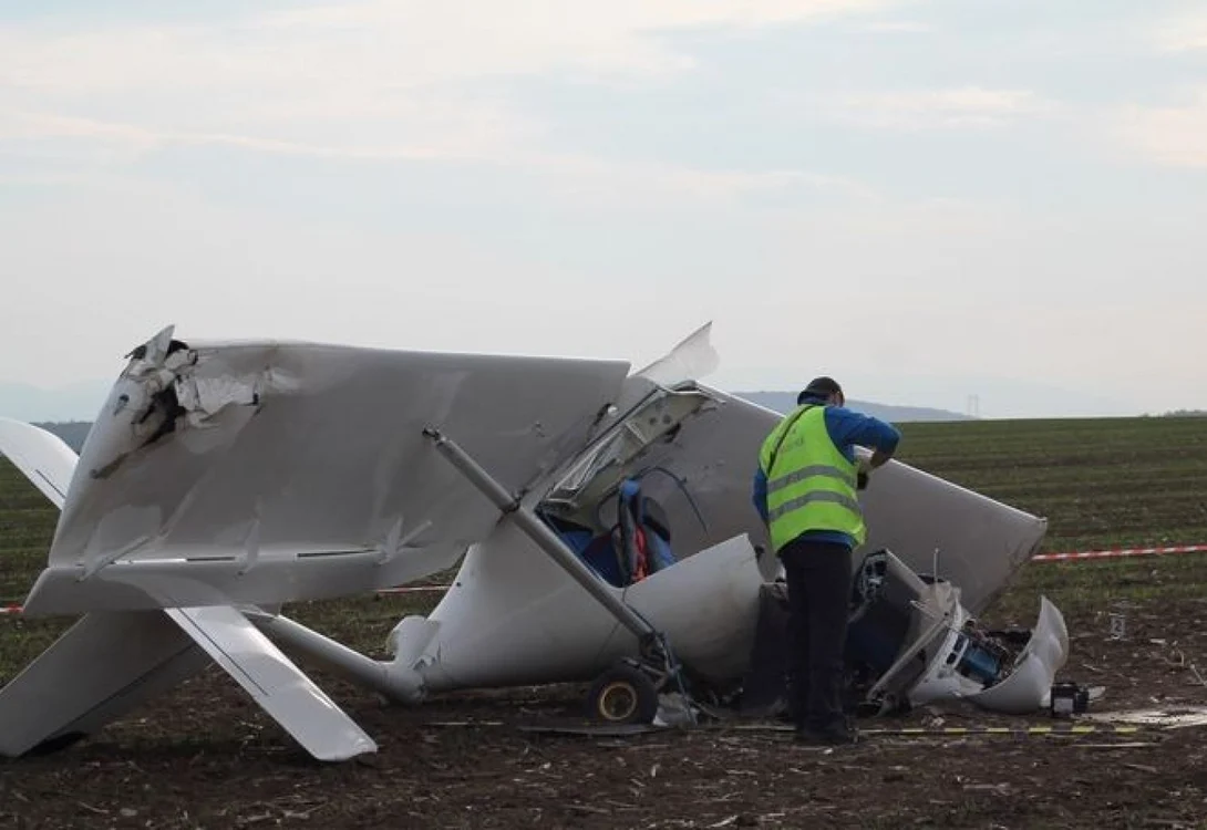 pilot avion alba