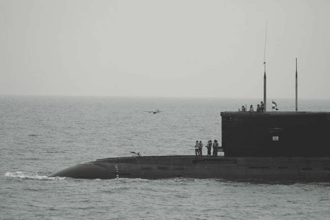 Iranul desfăşoară exerciţii militare pentru a demonstra forţa dronelor sale