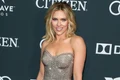 scarlett johansson rochie argintie jpg