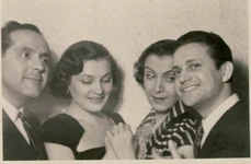 Gică Petrescu, Mara Mălineanu, Maria Tănase și Maurice Nègre (© Muzeul Olteniei)