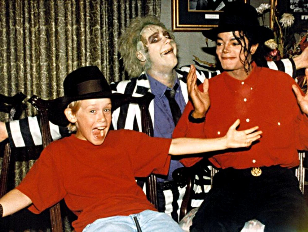 
    Michael Jackson, în urmă cu mai mulți ani alături de Macaulay Culkinfoto: arhivă  