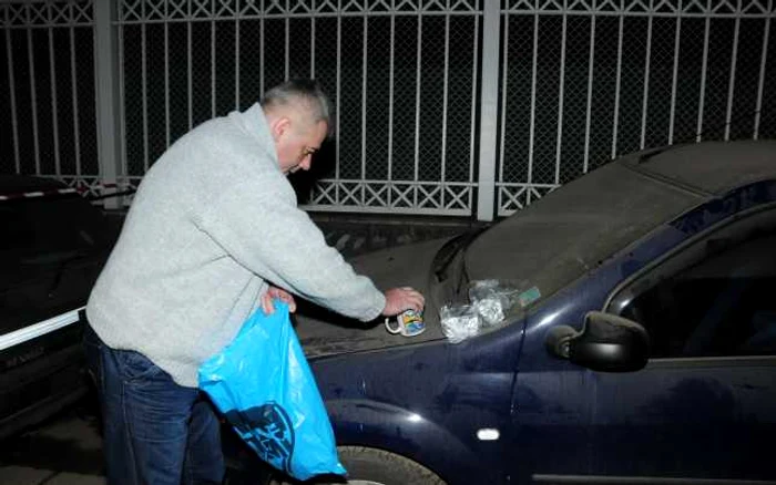 Un vecin a făcut aprovizionarea cu sandwich-uri şi ceai al paznicului voluntar