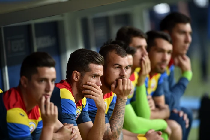 
    Denis Alibec, ]n duel cu KanteSursă: Mediafax  