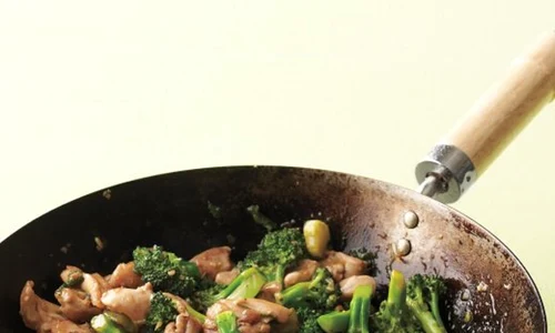 pui cu broccoli jpeg