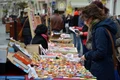 comerciantii de martisoare nu mai vor in centrul orasului JPG