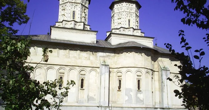 Târgovişte: Vizitaţi Mănăstirea Stelea