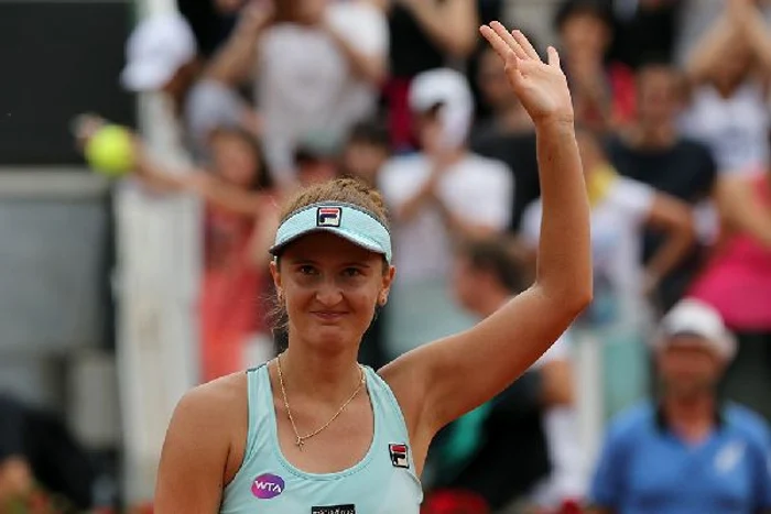 
    Irina Begu şi-a luat la revedere de la JO de la Rio în doar câteva ore, pierzând atât la simplu, cât şi la dubluFOTO: AP  