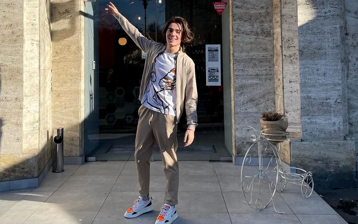 Radu Ștefan Bănică și-a deschis o cafenea în centrul Bucureștiului