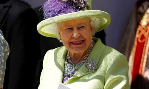 queen elizabeth royal wedding gty jt 180519 hpmain 3 4x3 992 jpeg