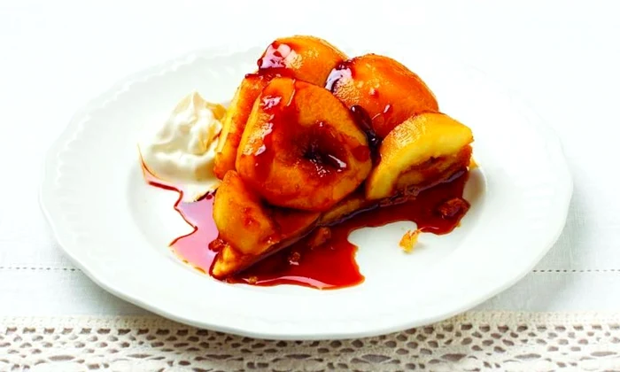 Tarta Tatin, un accident culinar jpeg