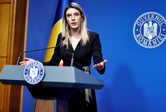 Buzoianu este așteptată din nou în Parlament FOTO Guvernul României