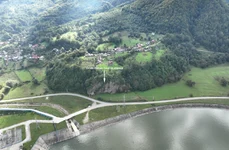 Urmele Drumului Roman săpat în stâncă pe Valea Oltului în Vâlcea Sursă Ovidiu Țentea jpg