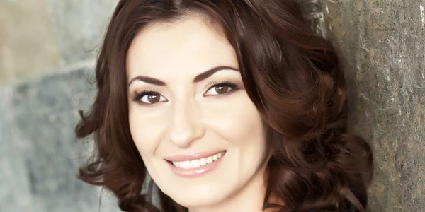 Angela Gonța este prezentatoarea buletinului principal de știri de la PRO TV