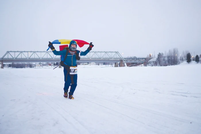 Plin de entuziasm la Polul Nord. Foto: Facebook/Canal Aventure