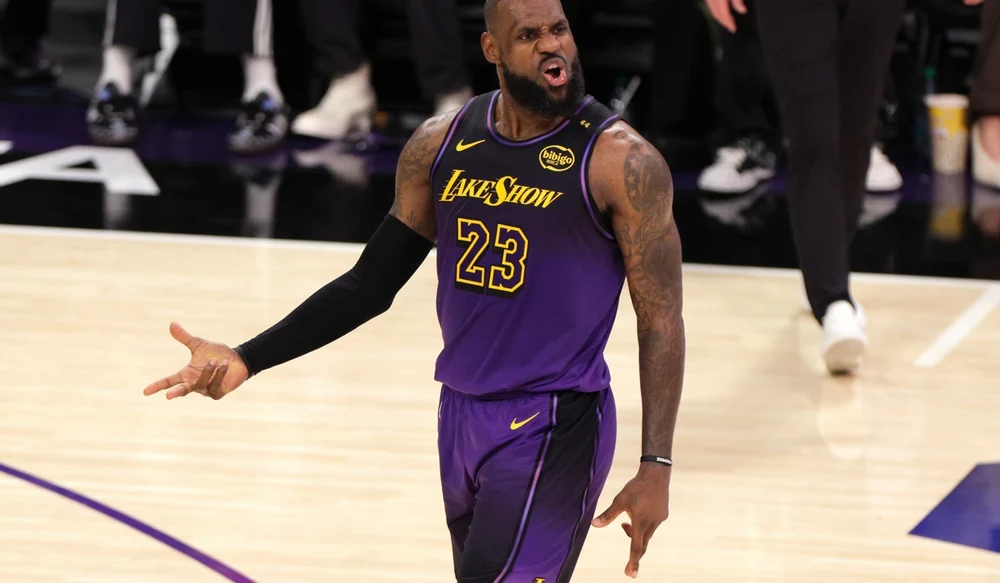 Finalul unei epoci. După 21 de ani, LeBron James nu va fi titular în All-Star Game