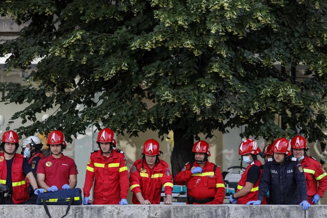 Incident la metroul din Bucureşti. FOTO Inquam Photos / Octav Ganea