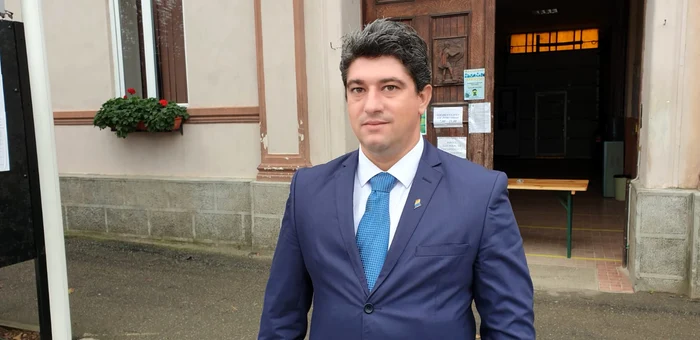 Corneliu Popi Morodan a obținut 95 la sută din voturi