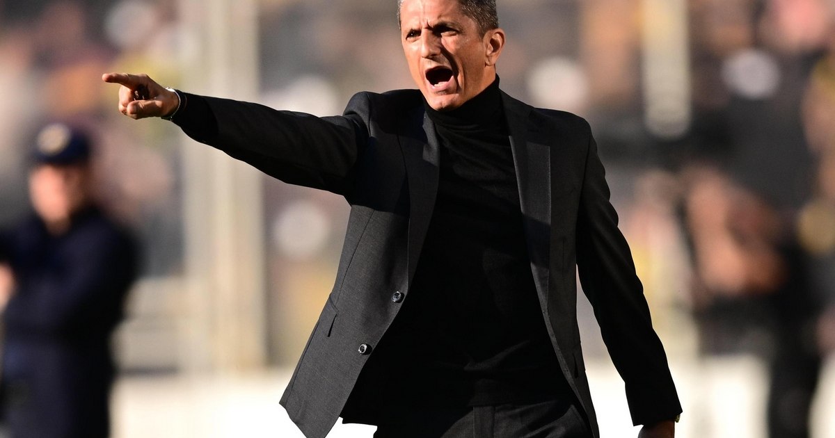 Răzvan Lucescu va antrena în Qatar! Presa din Grecia anunță plecarea tehnicianului român de la PAOK