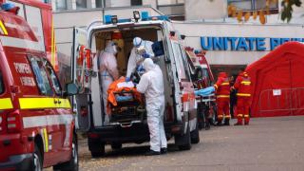 Accident mortal pe DN6: Trei bărbați au murit și alte cinci persoane au fost rănite