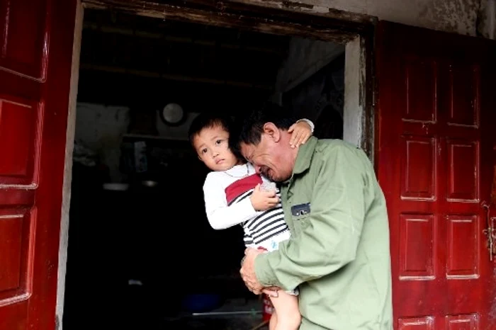 Familia nu a mai putut lua legătură cu tânărul care a plecat în Marea Britanie pentru o viață mai bună 