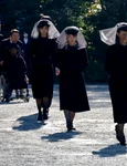 Prințul Akishino, Prințesa Kiko, Prințesa Aiko și Prințesa Kako la înmormântarea Prințesei Yuriko profimedia 0938937932 jpg
