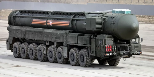 racheta oresnik foto x jpeg