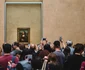 Mulțime de oameni în Muzeul Luvru din Paris Foto YouTube City beautiful