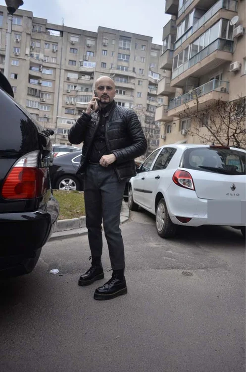 Călin Goia a atras atenţia datorită încălţămintei un pic ciudate
