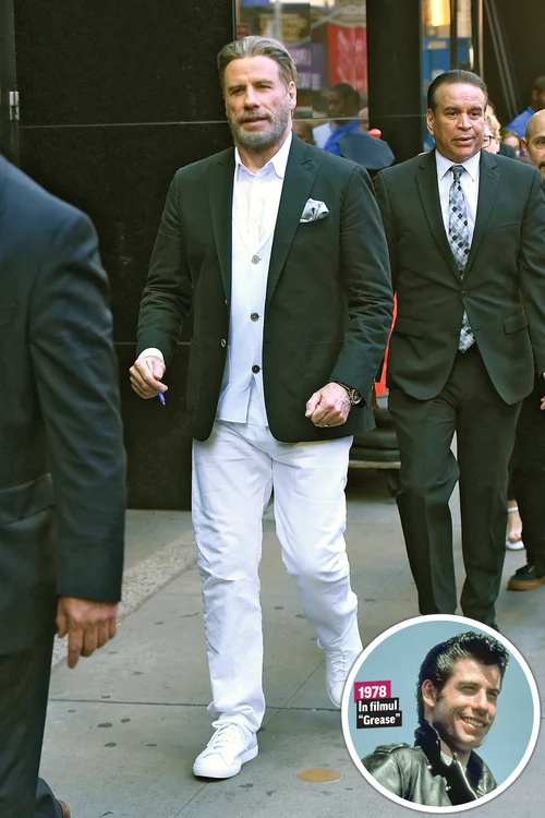 John Travolta, 64 de ani, surprins la Paris