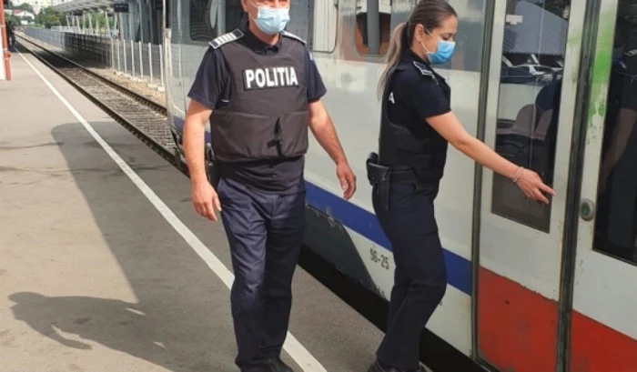 Poliţia a descins în sute de trenuri de călători FOTO Poliţia Română