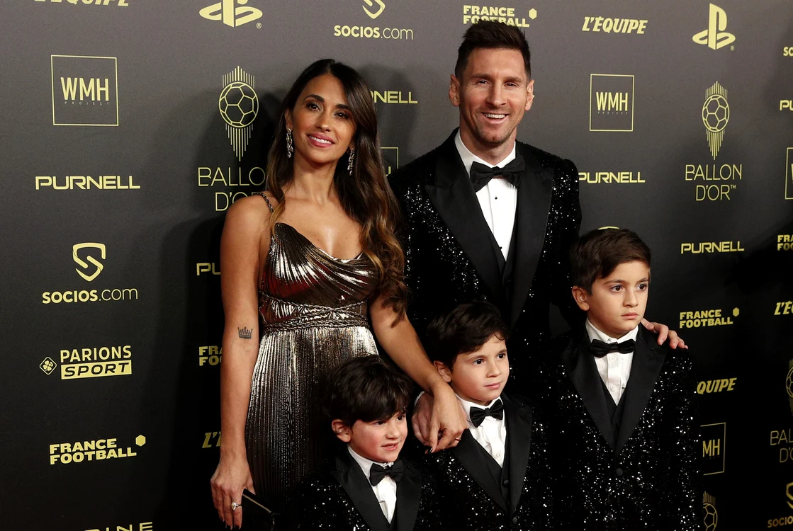 Messi e căsătorit cu Antonela Roccuzzo, alături de care are trei copii