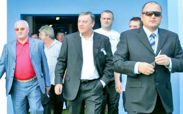 Adrian Mititelu a declarat că Mircea Sandu şi Mitică Dragomir au vrut ca Universitatea Craiova să fie dezafiliată Foto: Arhivă