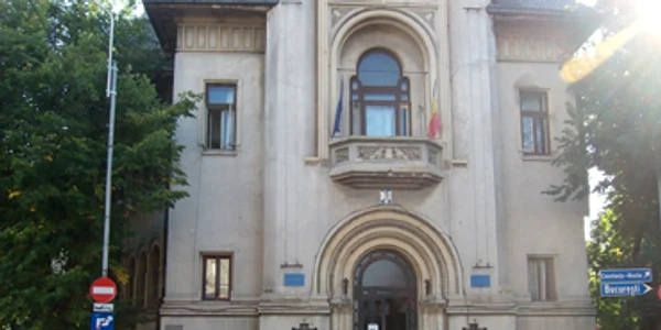 Ploieşti: Tribunalul Prahova are datorii de sute de mii de lei