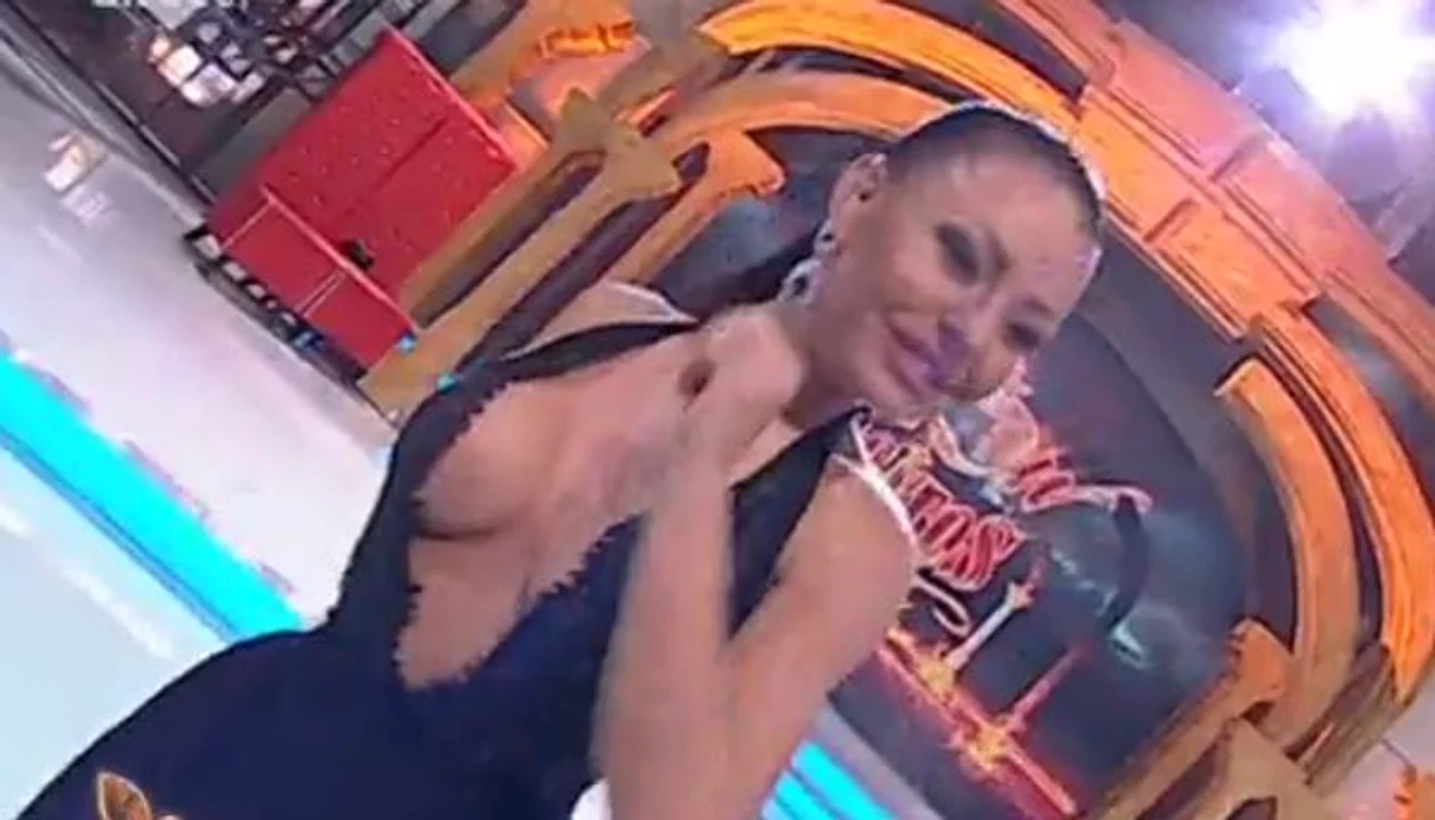 Ana Maria Mocanu a purtat o ţinută de infarct