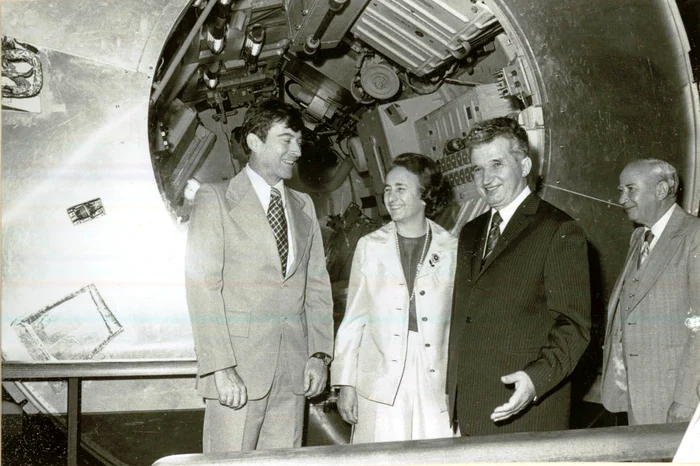 Cuplul Ceaușescu, la NASA. FOTO: Fototeca Online a Comunismului Românesc