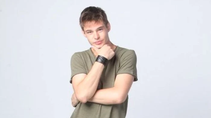 Andrei Ştefan predă cursuri de dans