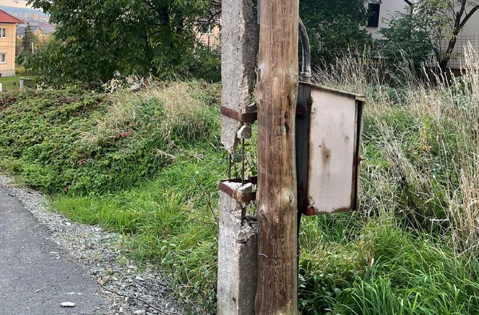 Electrica spune că reparația a fost provizorie FOTO Adevărul