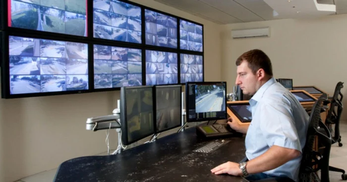 Dispeceratul va fi în Palatul Comunal