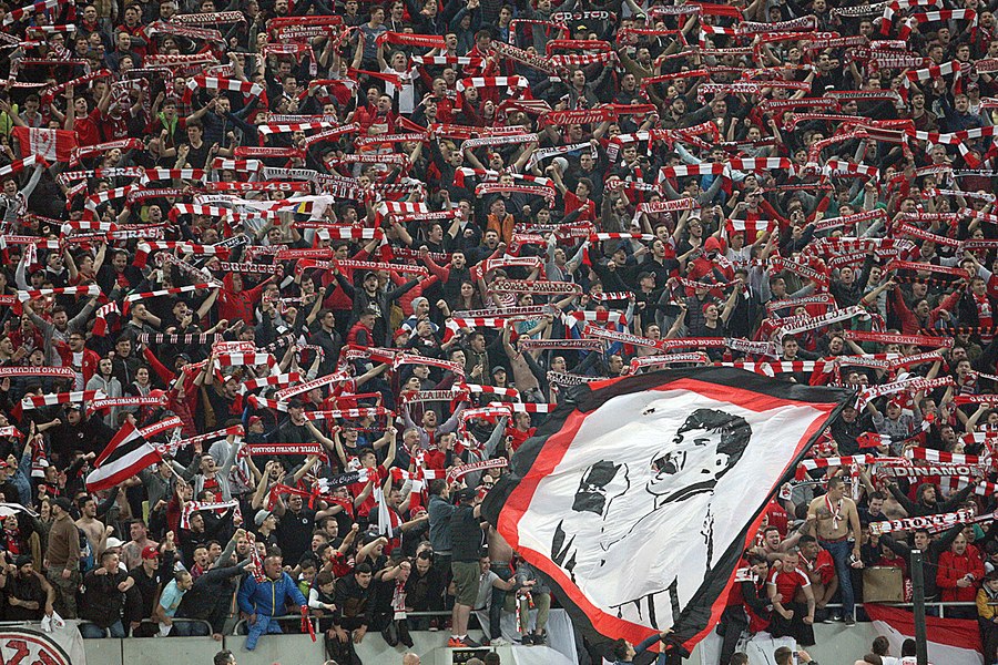 Superliga se reia cu un meci mare. Bătaie pe bilete la derby-ul Dinamo - FCSB