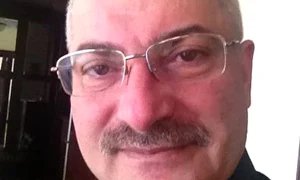 Silviu Prigoană, bărbierit şi tuns  (Foto: Facebook) jpeg