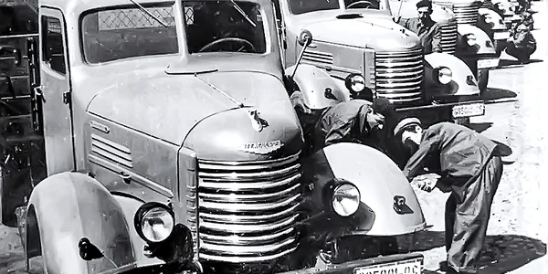 Autocamion SR 101 01 foto arhiva Mihai Bucsan jpg