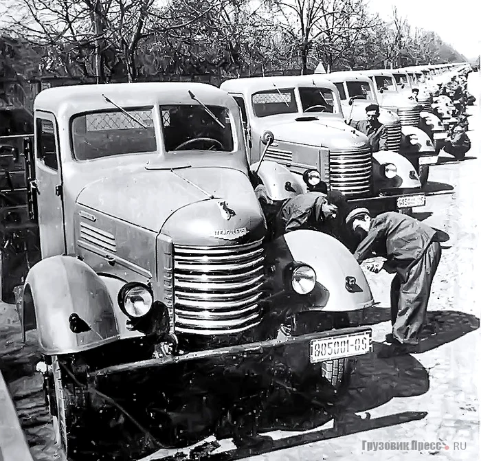 Autocamion SR 101 01 foto arhiva Mihai Bucsan jpg