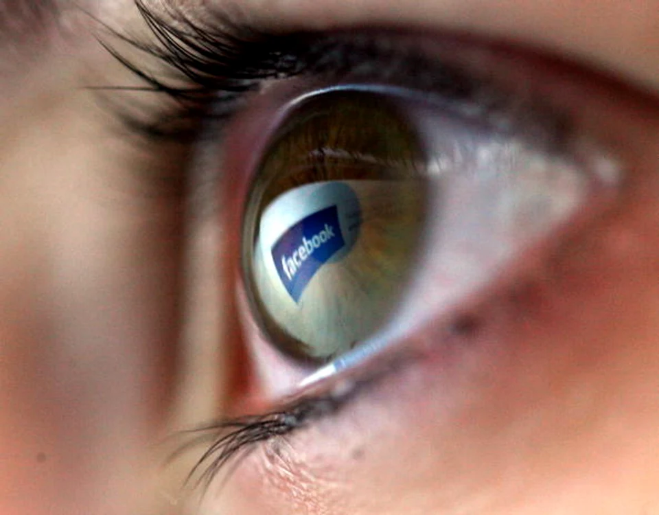 
    Rețelele sociale schimbă viața adolescențilorFoto: Getty  