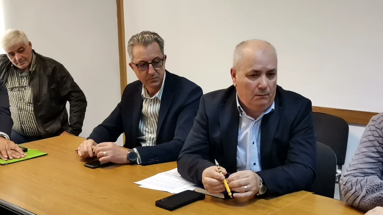 Directorul de producție din cadrul ALRO, ing. Marian Cilianu, a oferit datele tehnice FOTO. A.M. 