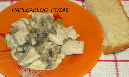 curcan cu ciuperci si smantana 81 jpeg