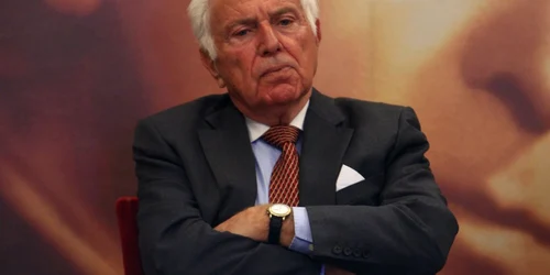 ioan holender
