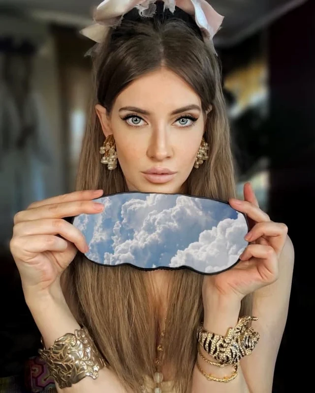 2 iulia jpg jpeg