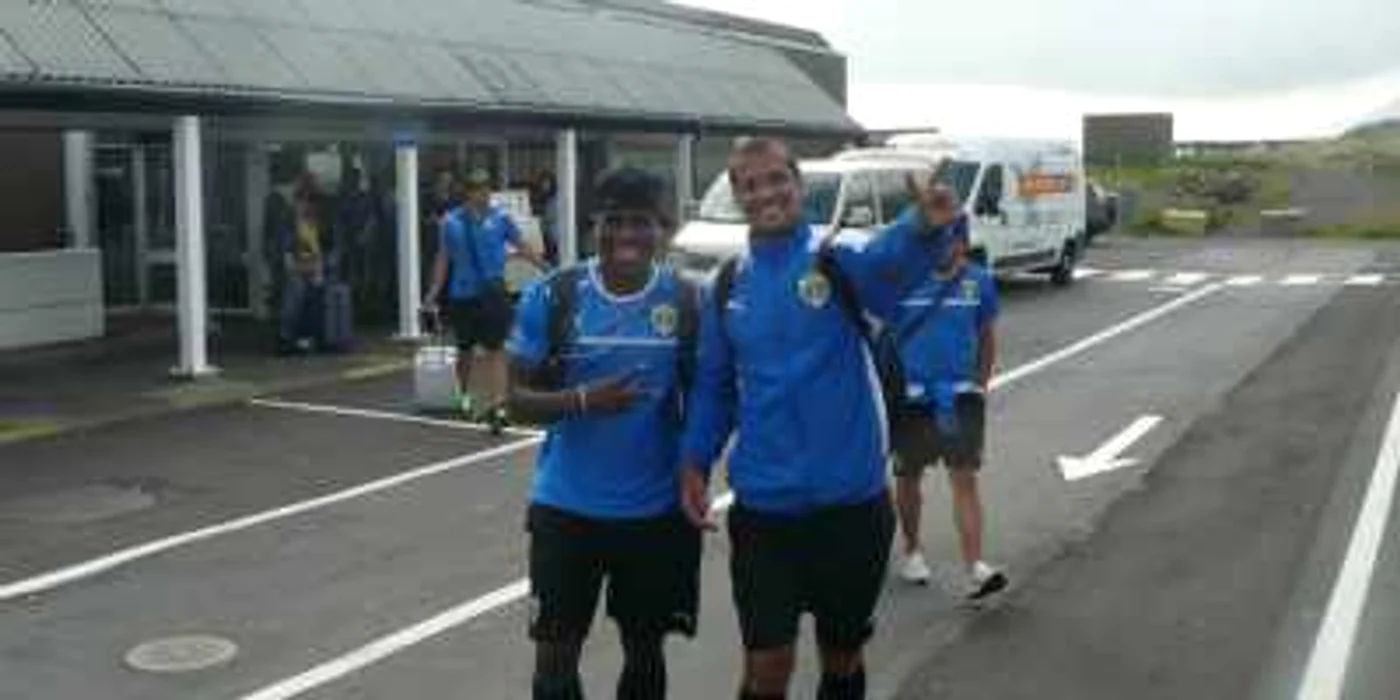 Romario şi Geraldo, pe aeroportul din Feroe FOTO fcpetrolul.ro