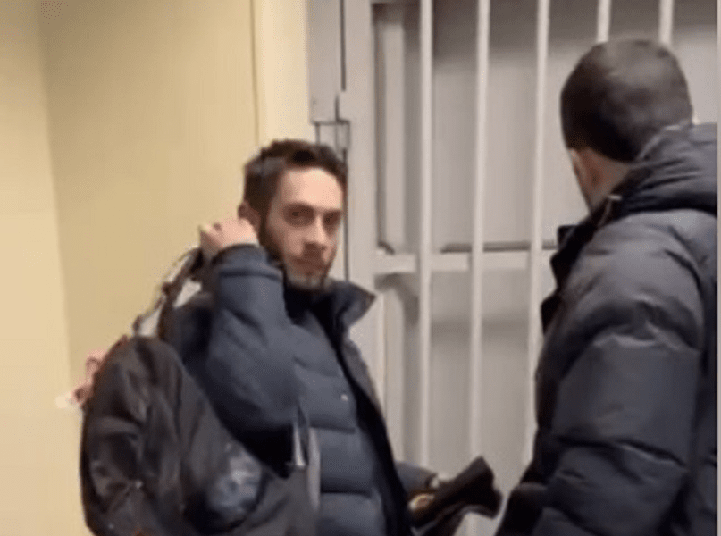 Cecen arestat pe un aeroport din Moscova pe motive de homosexualitate VIDEO
